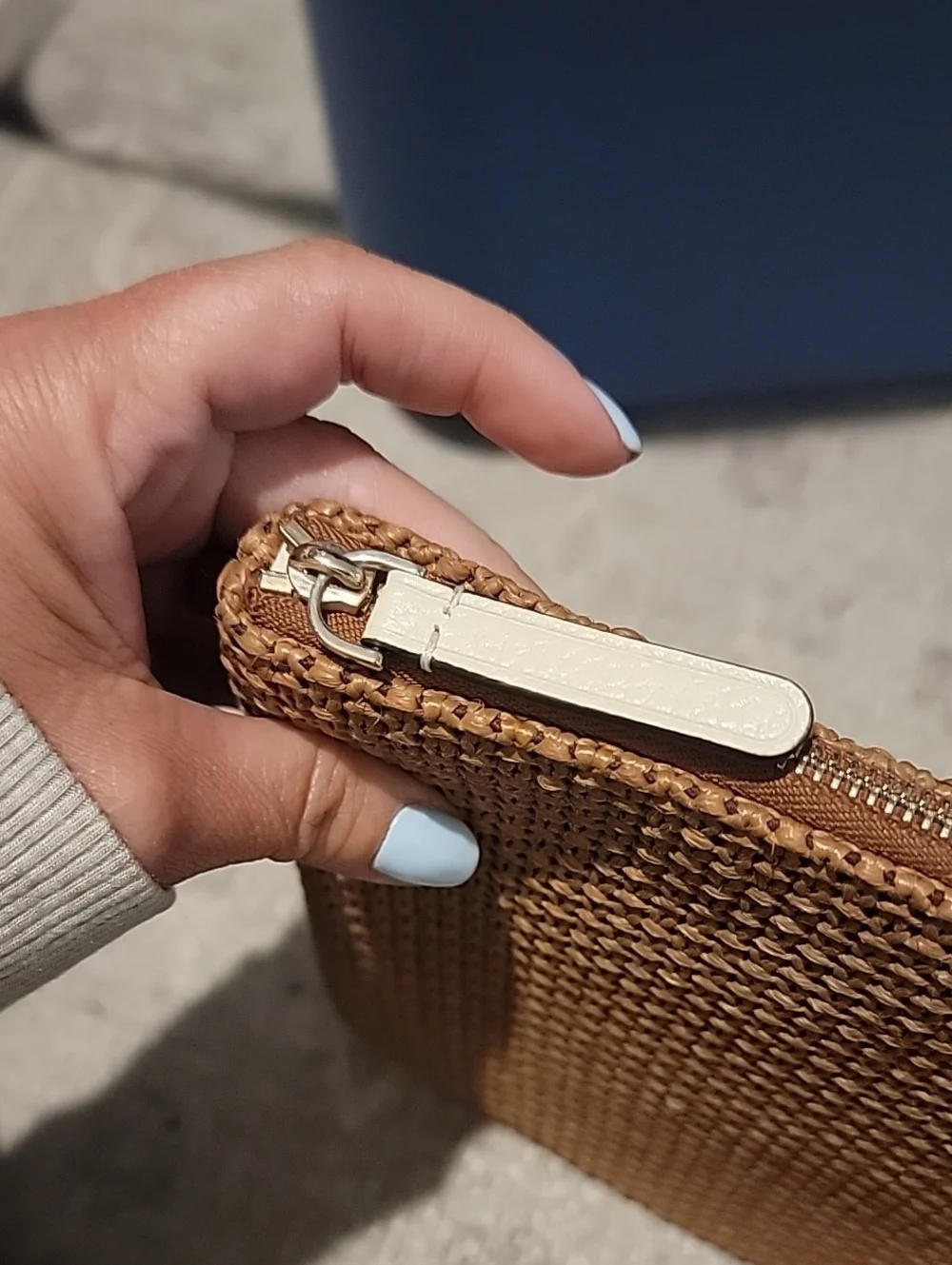 KATE SPADE Woven Straw Clutch - Tan